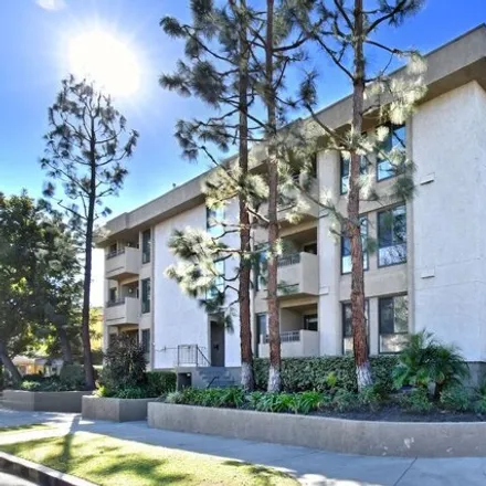 Image 2 - 11662 Woodbridge Street, Los Angeles, CA 91604, USA - House for rent