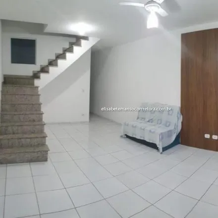 Rent this studio house on Avenida Eder Silva Rodrigues Alves in Golfinhos, Caraguatatuba - SP