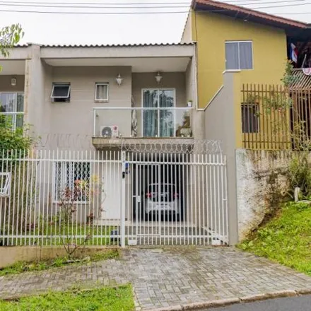 Buy this 3 bed house on Rua Adelina Ferreira Müller 87 in São Braz, Curitiba - PR