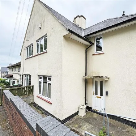 Rent this 3 bed duplex on 553 The Wells Road in Nottingham, NG3 3ER