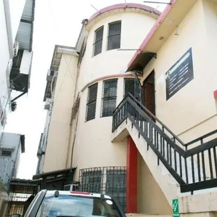Buy this 18 bed house on Carchi 807 in 090303, Guayaquil