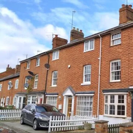 Rent this 3 bed townhouse on Mill Street in Newport Pagnell, MK16 8ER