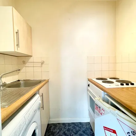 Rent this 1 bed apartment on Beddington & Wallington Fire Station in Belmont Road, London
