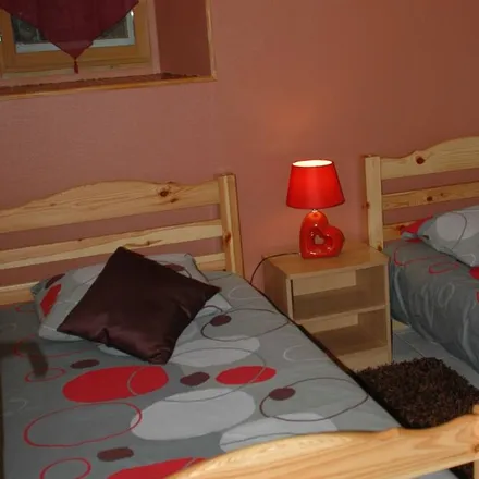 Rent this 2 bed apartment on 68340 Riquewihr