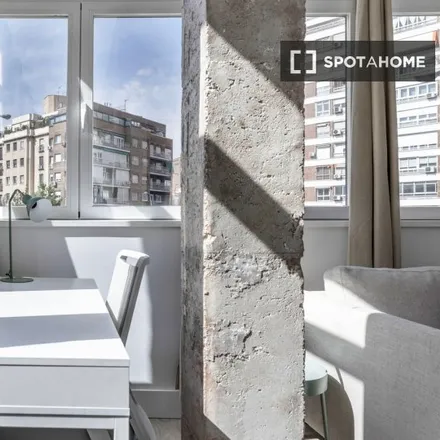Image 4 - Calle del Conde de Peñalver, 30, 28006 Madrid, Spain - Apartment for rent