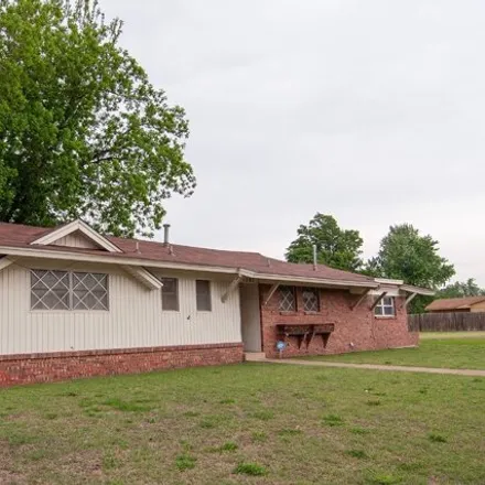 Buy this 3 bed house on 1315 Denison Drive in Norman, OK 73069