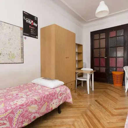 Rent this 6 bed apartment on Madrid in Pepe González, Glorieta de Ruiz Jiménez