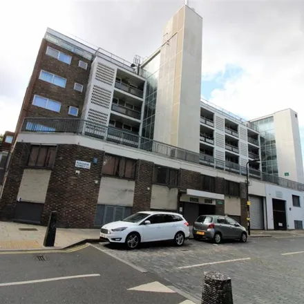 Rent this 3 bed apartment on Purchese Street in London, NW1 1HW