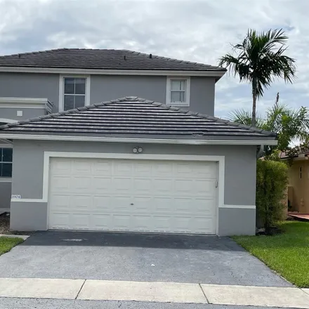 Image 2 - 1904 Northwest 185th Way, Pembroke Pines, FL 33029, USA - House for rent