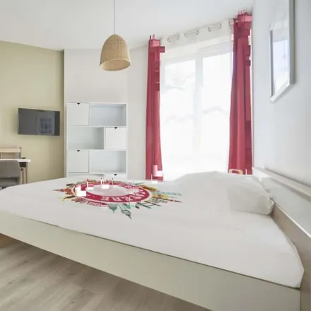 Rent this 2 bed room on 43 Avenue du Général Leclerc in 54100 Nancy, France