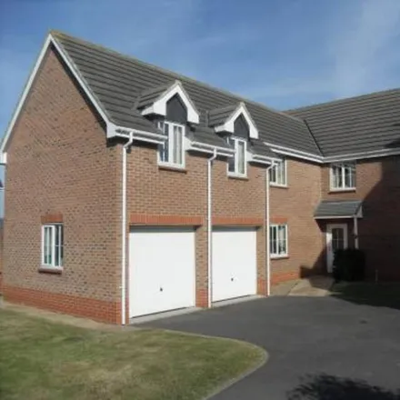 Rent this 6 bed house on Ling Croft in Welton, HU15 1TU