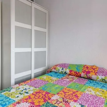 Rent this 5 bed apartment on PCBox in Calle Pedro Antonio de Alarcón, 33