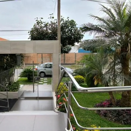 Buy this 4 bed apartment on Jirón Trinidad in San Borja, Lima Metropolitan Area 15037