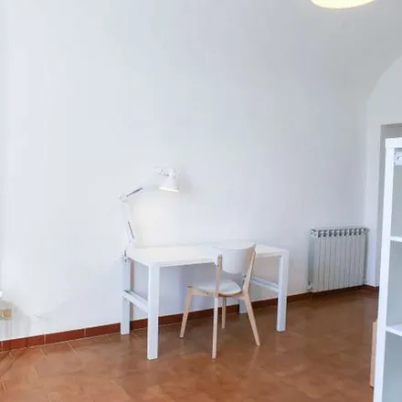 Rent this 2 bed apartment on Circolo Speleologico Romano - Biblioteca in Via dei Campani, 55