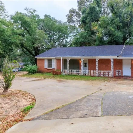 Rent this 4 bed house on 5601 Overlook Road in Parkview Estates, Mobile