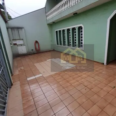 Buy this 4 bed house on Rua Itacoatiara in Parque Erasmo Assunção, Santo André - SP