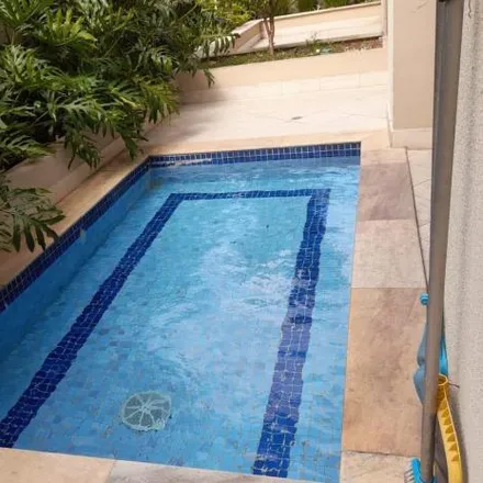 Rent this 2 bed apartment on Avenida Alda in Centro, Diadema - SP