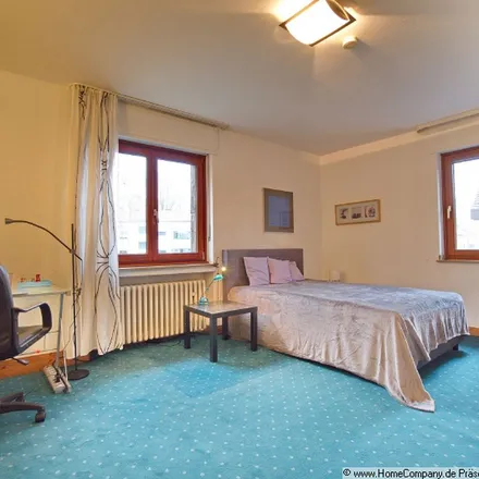 Rent this 2 bed apartment on Büngerstraße in Overgünne, 44267 Dortmund