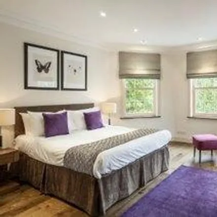 Rent this 2 bed apartment on 9 Sloane Avenue in London, SW3 3JD