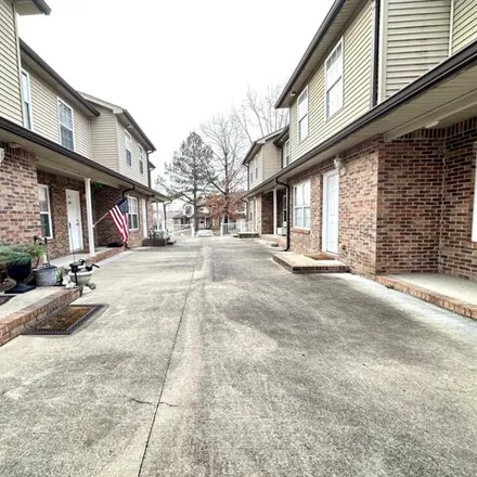 Image 3 - 400 Condor Ct Apt D, Clarksville, Tennessee, 37042 - Apartment for rent