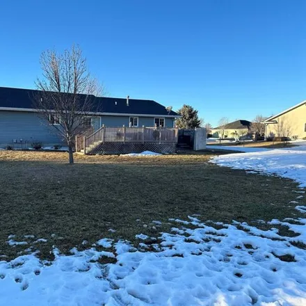Image 2 - 1314 Hillcrest Drive, Hastings, NE 68955, USA - House for sale
