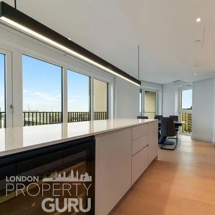 Image 4 - Fountain Park Way, London, W12 7LF, United Kingdom - Apartment for rent
