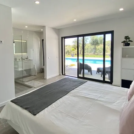 Rent this 6 bed house on 8200-314 Distrito de Évora