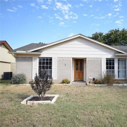 Rent this 3 bed house on 2405 Pebblebrook Trl in Irving, Texas