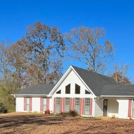 Buy this 3 bed house on 128 Royal Loop in Winfield, AL 35594