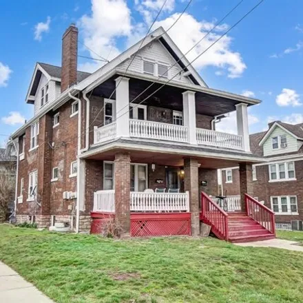 Image 2 - 1692 Grantwood Avenue, Cincinnati, OH 45207, USA - Apartment for rent