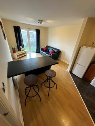 Image 5 - Coniston Place, Gateshead, NE9 6YA, United Kingdom - Apartment for sale