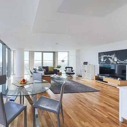 Rent this 3 bed apartment on Landmark East Tower in 24 Marsh Wall, Canary Wharf