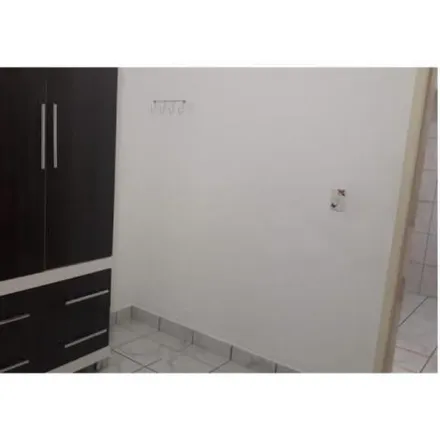 Buy this 2 bed apartment on Rua Euclides de Figueiredo in Vila Tibiriçá, Santo André - SP