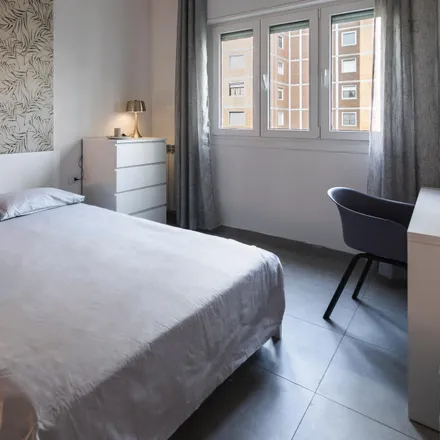 Rent this 5 bed room on Via Vittorio Emanuele Orlando in 32, 20142 Milan MI