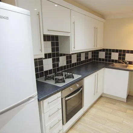 Image 2 - Golcar Lily Ginnel Trail 03 Lower, Handel Street, Golcar, HD7 4AA, United Kingdom - Townhouse for rent