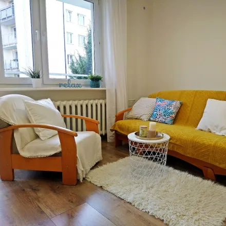 Rent this 3 bed room on Reptowska 47 in 41-908 Bytom, Poland