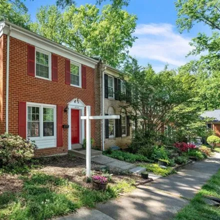 Image 2 - 2338 Horseferry Court, Reston, VA 20191, USA - Townhouse for sale