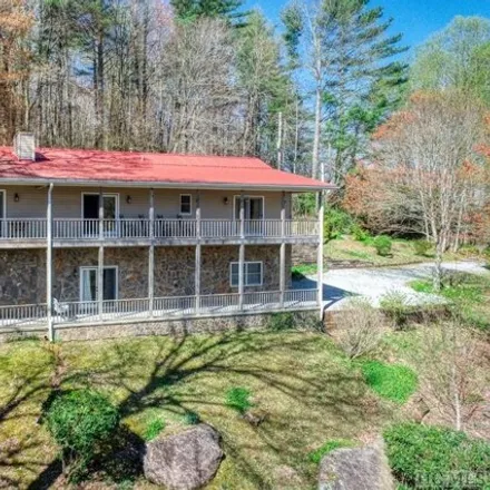 Buy this 3 bed house on 252 Flat Mountain Estates in Macon County, NC 28741