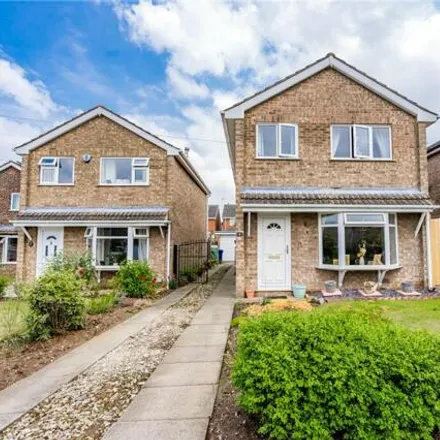 Buy this 3 bed house on Beck Close in Keelby, DN41 8SB