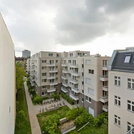 Rent this 6 bed apartment on Turiner Straße 5 in 13347 Berlin, Germany