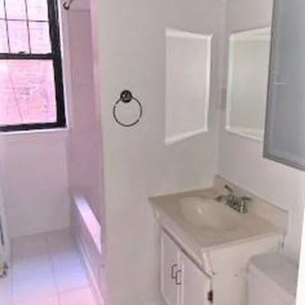 Rent this 2 bed apartment on Champlain Street Northwest in Washington, DC 20009