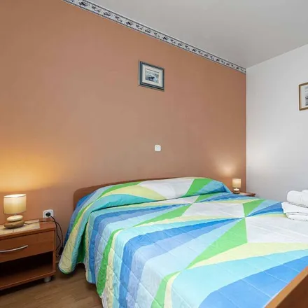 Image 7 - 52440, Croatia - Apartment for rent