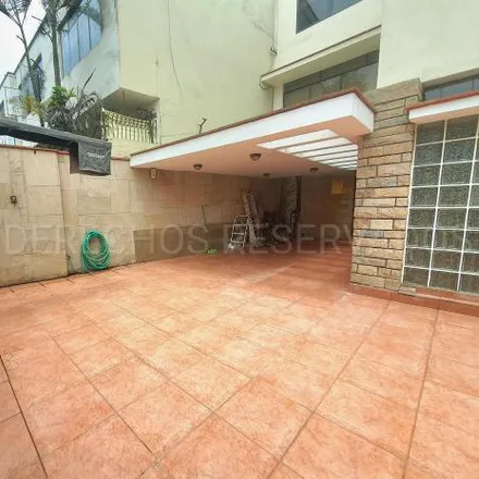 Image 1 - Aurora Veterinaria, Calle General Vargas Machuca, Miraflores, Lima Metropolitan Area 15047, Peru - House for sale