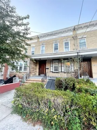 Buy this 6 bed house on 85-13 88th Avenue in New York, NY 11421