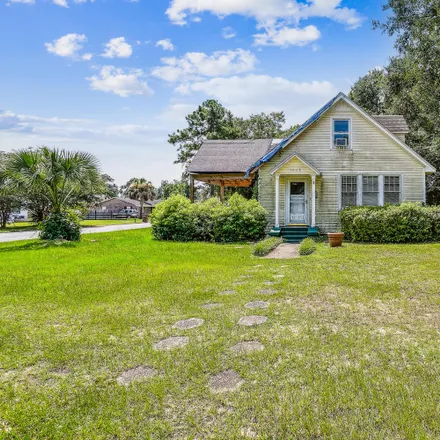 Buy this 3 bed house on 1425 East Mallory Street in Pensacola, FL 32503