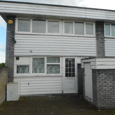 Rent this 3 bed duplex on 24 Ferraro Close in London, TW5 0BF