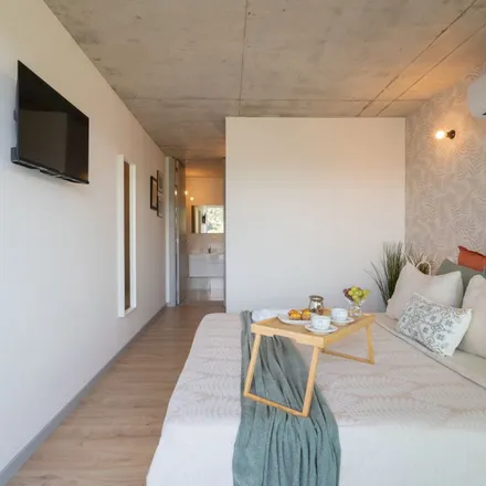 Image 6 - Rua Doutor Alfredo Faria Magalhães, 4430-415 Vila Nova de Gaia, Portugal - Apartment for rent