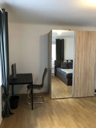 Image 3 - Leuschnerstraße 49, 70176 Stuttgart, Germany - Room for rent