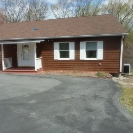 Buy this 3 bed house on 219 Beaver Trail in Shawneeland, Frederick County