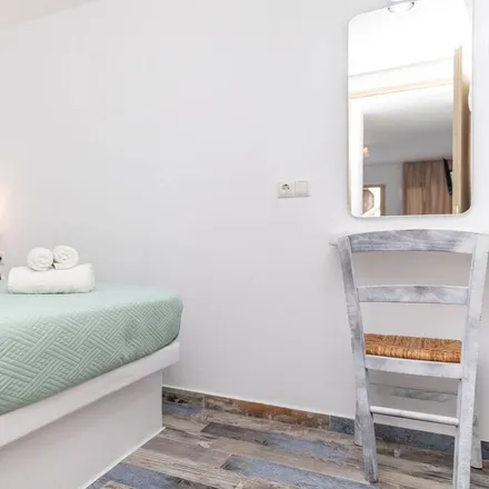 Image 2 - Naxos, Naxos Regional Unit, Greece - Apartment for rent
